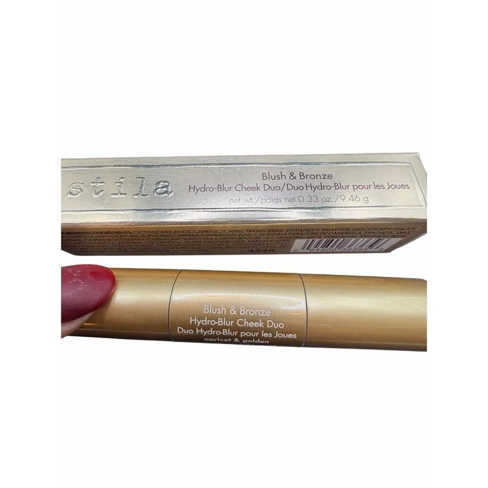 New Stila Blush & Bronze Hydro-Blur Cheek Duo in the apricot & golden shade
